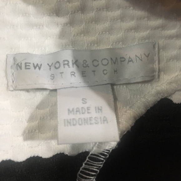 New York & Company Black & White Striped Sheath Dress w/Pleated Sleeves Size S - Picture 9 of 11